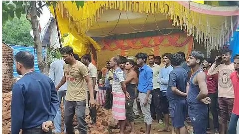 മധ്യപ്രദേശിൽ മതപരമായ ചടങ്ങിനിടെ ക്ഷേത്ര മതിൽ തകർന്നു; ഒൻപത് പേർക്ക് ദാരുണാന്ത്യം