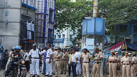 കൊല്‍ക്കത്തയിലെ ഡോക്ടറുടെ കൊലപാതകം: കോളേജിൽ കേന്ദ്രസേനയെത്തി പരിശോധന നടത്തി