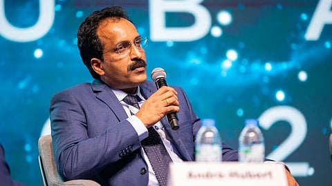 ചന്ദ്രനിലെ പാറയും മണ്ണും ഭൂമിയിലേക്ക് കൊണ്ടുവരും: ഡോ.എസ്.സോമനാഥ്‌