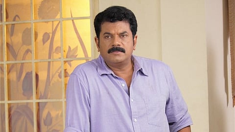 ആരോപണം ഉന്നയിച്ച യുവതിയെ  കണ്ടിട്ടില്ല; പിന്നിൽ രാഷ്ട്രീയ ഗൂഢാലോചന: നടൻ മുകേഷ്