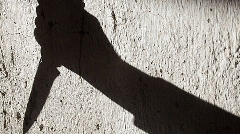 സ്വർണത്തെ ചൊല്ലി തർക്കം: അമ്മയെ മകൾ വെട്ടി പരിക്കേൽപ്പിച്ചു