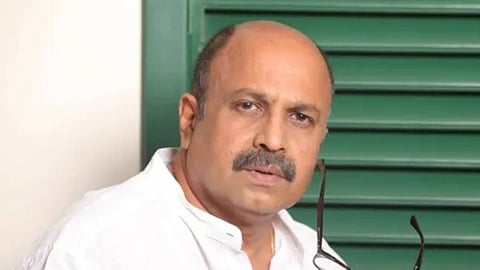 സിദ്ദീഖ് തത്കാലം മുന്‍കൂര്‍ ജാമ്യത്തിനില്ല; അഭിഭാഷകരുമായി സംസാരിച്ചു
