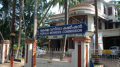 എന്‍ഡോസള്‍ഫാന്‍ ദുരിതബാധിതരുടെ അമ്മമാരെ കേൾക്കും; റിപ്പോർട്ട് ഉടൻ സർക്കാരിന് കൈമാറുമെന്ന് വനിതാ കമ്മീഷന്‍