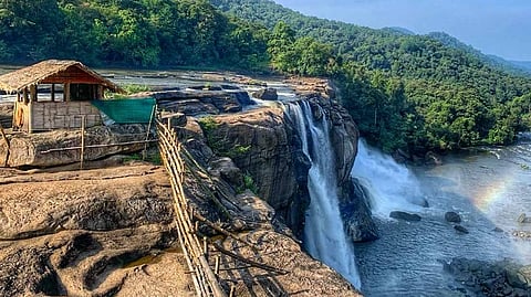 അതിരപ്പിള്ളിയിൽ ആണവനിലയം? സ്ഥലം തേടുന്നുവെന്ന വാർത്തകൾക്കു പിന്നാലെ പ്രതിഷേധം