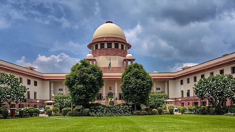'രാജാവിന്‍റെ ഇഷ്‌ടത്തിന് കാര്യങ്ങൾ ചെയ്യാൻ ഇത് ഫ്യൂഡൽ കാലമല്ല': ഉത്തരാഖണ്ഡ് മുഖ്യമന്ത്രിയുടെ വിവാദ നിയമനത്തിനെതിരെ സുപ്രീംകോടതി