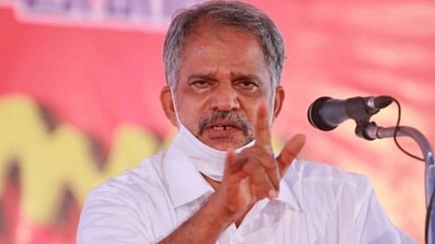 ആര്‍എസ്എസുമായി സംസാരിക്കാന്‍ ഒരു പൊലീസുകാരനെ ദൂതനായി വിടുമോ? അത്രയ്ക്ക് വിവരദോഷിയല്ല മുഖ്യമന്ത്രി: എ. വിജയരാഘവന്‍