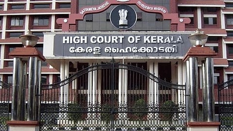 ഹേമ കമ്മിറ്റി റിപ്പോർട്ട്: ഹൈക്കോടതി അമിക്വസ് ക്യൂറിയെ നിയമിക്കാൻ സാധ്യത; പൂർണരൂപം സർക്കാർ ഇന്ന് കൈമാറും