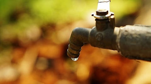 തിരുവനന്തപുരത്തെ കുടിവെള്ള പ്രശ്‌നം: റിപ്പോര്‍ട്ട് ആവശ്യപ്പെട്ട് സര്‍ക്കാര്‍; ഉദ്യോഗസ്ഥര്‍ക്ക് വീഴ്ചയുണ്ടായെന്ന് വാട്ടര്‍ അതോറിറ്റി