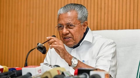 സംഘപരിവാറിന് നിഷേധാത്മക നിലപാട്, പൗരത്വ നിയമത്തിൽ പാർലമെൻ്റിനെയും കോടതിയെയും നോക്കുകുത്തിയാക്കുന്നു: മുഖ്യമന്ത്രി