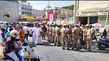 അനുമതിയില്ലാതെ പ്രതിഷേധ മാർച്ച്; തമിഴ്നാട്ടില്‍ നൂറിലധികം സാംസങ് തൊഴിലാളികള്‍ അറസ്റ്റില്‍