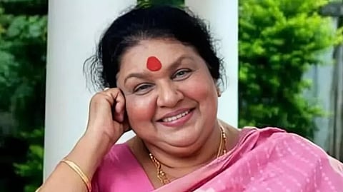"തിളക്കമുള്ള ഒരു അധ്യായത്തിന് തിരശ്ശീല വീണിരിക്കുന്നു"; കവിയൂർ പൊന്നമ്മയുടെ നിര്യാണത്തിൽ അനുശോചനമറിയിച്ച് മുഖ്യമന്ത്രി