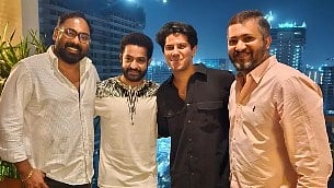 ദേവരയുടെ കേരള വിതരണാവകാശം സ്വന്തമാക്കി വേഫറര്‍ ഫിലിംസ്