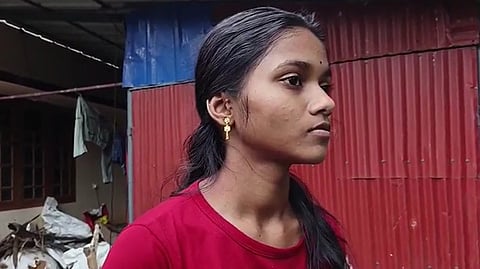 റൂട്ട് കനാലിന് ശേഷം കലശലായ വേദന; എക്സ് റേ പരിശോധനയിൽ കുട്ടിയുടെ വായിൽ സൂചി!