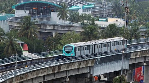 "മുന്നൊരുക്കങ്ങളില്ലാതെ രണ്ടാംഘട്ട മെട്രോ നിർമാണം"; ആരോപണങ്ങളുമായി എംഎല്‍എയും എംപിയും, മറുപടിയുമായി ലോക്‌നാഥ് ബെഹ്റ