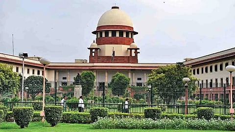 ഗുജറാത്തിലെ ബുൾഡോസർ രാജ്: കളക്ടർക്കെതിരെ സുപ്രീം കോടതിയിൽ കോടതിയലക്ഷ്യ ഹർജി