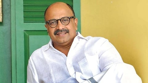 നടൻ സിദ്ദീഖ് കൊച്ചിയിൽ; അഭിഭാഷകനുമായി കൂടിക്കാഴ്ച നടത്തി