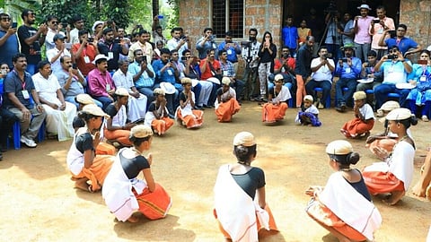 സംസ്ഥാന സ്കൂൾ കലോത്സവത്തില്‍ പുതുതായി അഞ്ച് ഗോത്ര നൃത്തങ്ങളും; കലോത്സവ മാന്വൽ പരിഷ്കരിച്ച് സർക്കാർ