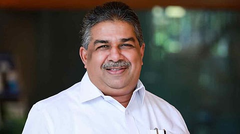 ആദ്യ ഘട്ടത്തില്‍ പുറത്തുവിടാതിരുന്നത് സ്വകാര്യതയെ ബാധിക്കുന്നതിനാലെന്ന് മന്ത്രി; നിയമസഭയില്‍ ചര്‍ച്ചയായി ഹേമ കമ്മിറ്റി റിപ്പോര്‍ട്ട്