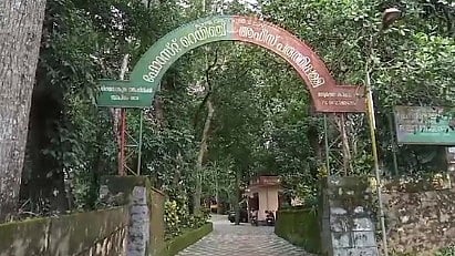 റേഞ്ച് ഓഫീസറുടെ സീറ്റിൽ സസ്പെൻഷനിലായ ഉദ്യോഗസ്ഥൻ; തിരുവനന്തപുരത്ത്  ഫോറസ്റ്റ് റേഞ്ച് ഓഫീസിൽ നാടകീയ രംഗങ്ങൾ