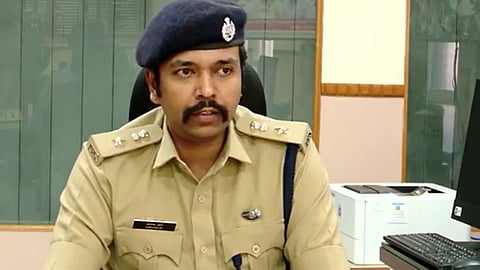 വെർച്വൽ അറസ്റ്റ് തട്ടിപ്പ്: പിന്നിൽ വിദേശബന്ധം, പ്രതികളെക്കുറിച്ച് സൂചന ലഭിച്ചതായി  പാലക്കാട് എസ്‌പി ആർ. ആനന്ദ്