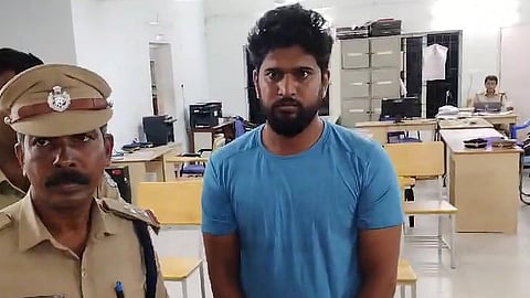 പ്രണയം നടിച്ച് യുവതിയുടെ പീഡന ദൃശ്യങ്ങൾ പകർത്തി സൈറ്റുകളിൽ അപ്‌ലോഡ് ചെയ്തു; തിരുവനന്തപുരത്ത് ടെക്നോപാർക്ക് ജീവനക്കാരൻ അറസ്റ്റിൽ