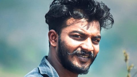 കുളിക്കുന്നതിനിടെ കാല്‍വഴുതി പടുതാക്കുളത്തില്‍ വീണു; യുവാവിന് ദാരുണാന്ത്യം