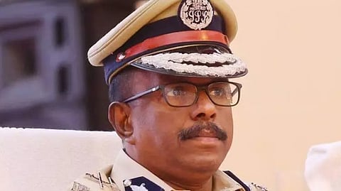 എം.ആര്‍. അജിത്കുമാര്‍