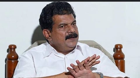 പേരും പതാകയും ദുരുപയോഗം ചെയ്യുന്നു; പി.വി. അൻവറിനെതിരെ
നിയമ നടപടിക്കൊരുങ്ങി ദ്രാവിഡ മുന്നേറ്റ കഴകം
