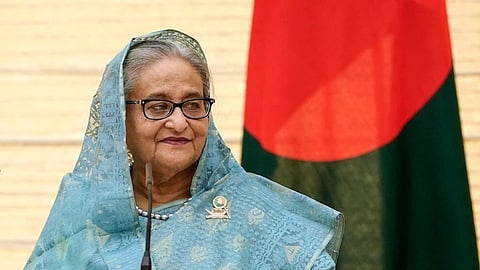 ഷെയ്ഖ് ഹസീനയ്ക്ക്  അറസ്റ്റ് വാറണ്ട്; നവംബർ 18ന് കോടതിയിൽ ഹാജരാകണം