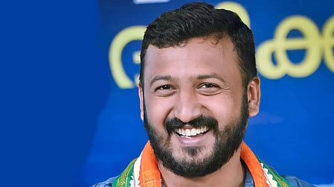 "പാലക്കാട് പ്രസ്ഥാനങ്ങള്‍ തമ്മിലാണ് മത്സരം, വ്യക്തികൾ തമ്മില്‍ അല്ല"; ന്യൂസ് മലയാളം ക്രോസ് ഫയറില്‍ രാഹുല്‍ മാങ്കൂട്ടത്തില്‍