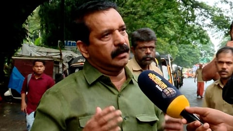 "പി. സരിൻ യോഗ്യനല്ല, സിപിഐഎം പ്രവർത്തകരുടെ പിന്തുണ കിട്ടില്ല, പാലക്കാട് LDFന്  വേണ്ടത്  രാഷ്ട്രീയ വിജയം"; വിഎസിൻ്റെ മുൻ പിഎ  എ. സുരേഷ്