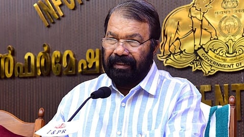 മാധ്യമപ്രവര്‍ത്തകര്‍ സഞ്ചരിച്ച കാറിടിച്ച് വിദ്യാർഥികൾ മരിച്ച സംഭവം; അത്യന്തം ദുഃഖകരം: വി.ശിവൻകുട്ടി