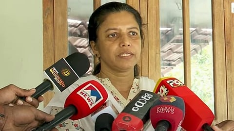 കളക്ടറുമായി നവീന് ഒരു ആത്മബന്ധവുമില്ല, കുറ്റസമ്മതം നടത്തിയെന്നത് നുണ; നീതിക്കായി ഏതറ്റം വരെയും പോകും; നവീൻ ബാബുവിന്റെ ഭാര്യ