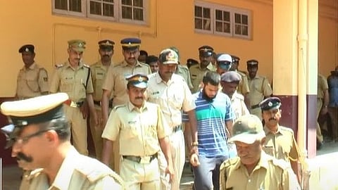 കൊല്ലം കളക്ട്രേറ്റ് സ്ഫോടനക്കേസ്: മൂന്ന് പ്രതികൾ കുറ്റക്കാർ, ശിക്ഷാ വിധി നാളെ