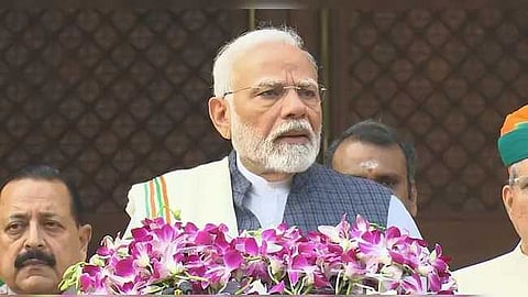'ജനങ്ങൾ തള്ളിയവർ പാർലമെൻ്റിനെയും ജനാധിപത്യത്തെയും അനാദരിക്കുന്നു'; സഭയിലെത്തും മുന്‍പ് കോണ്‍ഗ്രസിനെ വിമർശിച്ച് മോദി