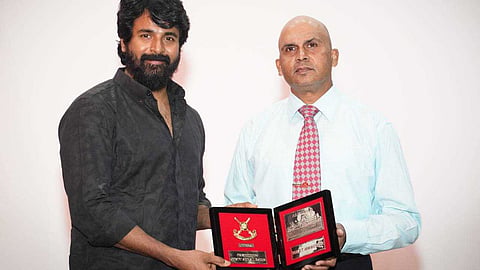 ശിവകാര്‍ത്തികേയന് ഇന്ത്യന്‍ സേനയുടെ ബഹുമതി നേടികൊടുത്ത് 'അമരന്‍'
