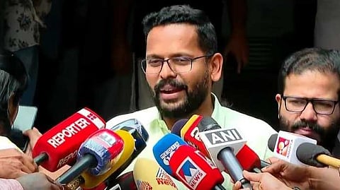 ഇടത് മനസ് കൊണ്ടുനടന്നയാൾ പൂർണമായും ഇടതായി മാറി, സിപിഎം മെമ്പർഷിപ്പിന് അതിന്‍റേതായ  നടപടിക്രമങ്ങളുണ്ട്: പി. സരിന്‍