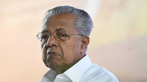 സർക്കാർ ജീവനക്കാർ ക്ഷേമപെന്‍ഷന്‍ കൈപ്പറ്റിയ സംഭവം; കര്‍ശന നടപടിക്കൊരുങ്ങി സർക്കാർ