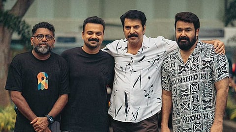 കാമിയോ അല്ല, മുഴുനീള വേഷം; മോഹന്‍ലാലിന്റെ കഥാപാത്രത്തെ കുറിച്ച് മഹേഷ് നാരായണന്‍