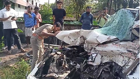 ആലപ്പുഴ വാഹനാപകടത്തിന് നാല് കാരണങ്ങള്‍; ട്രാൻസ്പോർട്ട് കമ്മീഷണർക്ക് റിപ്പോർട്ട് നല്‍കി ആർടിഒ
