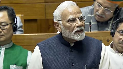 "ഭരണഘടനയെ ആരാധിക്കാൻ ഞങ്ങള്‍ ശ്രമിച്ചു,
കോൺഗ്രസുകാർ ഇല്ലാതാക്കാനും": നരേന്ദ്രമോദി