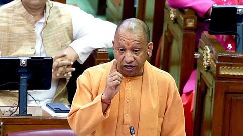 'കൂട്ടക്കൊല നടന്നു, ഹിന്ദുക്കള്‍ കൊല്ലപ്പെട്ടു'; സംഭല്‍ ക്ഷേത്രവുമായി ബന്ധപ്പെട്ട വിഷയം യുപി നിയമസഭയില്‍ അവതരിപ്പിച്ച് യോഗി ആദിത്യനാഥ്
