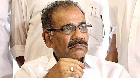 തർക്കം മുറുകുന്നു: മുഖ്യമന്ത്രിയുടെ പിന്തുണ ഉറപ്പിച്ച് എ.കെ ശശീന്ദ്രന്‍; മന്ത്രിസ്ഥാനം രാജിവെക്കില്ലെന്ന് NCP നേതൃത്വത്തെ അറിയിച്ചു