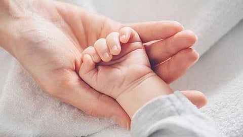 ക്രിസ്തുമസ് പുലരിയില്‍ അമ്മത്തൊട്ടിലില്‍ 3 ദിവസം പ്രായമുള്ള കുഞ്ഞ്; പേര് ക്ഷണിച്ച് മന്ത്രി വീണാ ജോര്‍ജ്