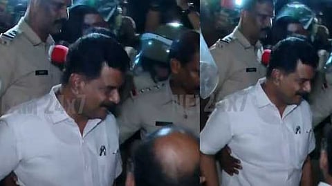 പി.വി. അന്‍വർ ജയിലിലേക്ക്; 14 ദിവസത്തേക്ക് റിമാൻഡിൽ
