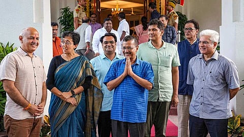 എഎപിയുടെ മുഖ്യമന്ത്രി സ്ഥാനാർഥി ആര്? കെജ്‌രിവാളിന് മുഖ്യമന്ത്രിയാകാന്‍ കഴിയില്ലെന്ന വാദവുമായി ബിജെപി