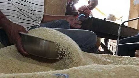സംസ്ഥാനത്ത് ഇന്ന് മുതൽ റേഷൻ വിതരണം സ്തംഭിക്കും; റേഷൻ വ്യാപാരികൾ കടയടപ്പ് സമരത്തിലേയ്ക്ക്