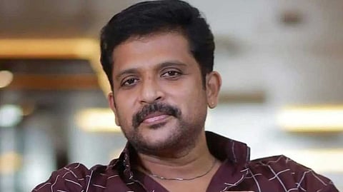 പോക്‌സോ കേസില്‍ നടന്‍ കൂട്ടിക്കല്‍ ജയചന്ദ്രന്‍ കസ്റ്റഡിയില്‍; കസബ പൊലീസ് ചോദ്യം ചെയ്യുന്നു