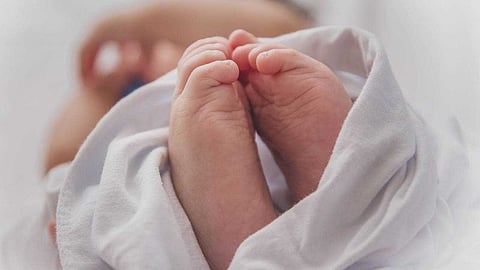 വയറുവേദനയെ തുടര്‍ന്ന് ആശുപത്രിയില്‍ എത്തിച്ചു; ഇടുക്കിയില്‍ ഒമ്പതാം ക്ലാസുകാരി പ്രസവിച്ചു