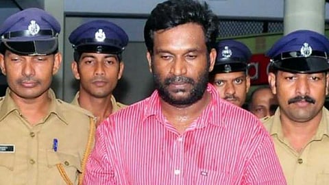 സോളാര്‍ തട്ടിപ്പ് കേസ്: കോഴിക്കോട് രജിസ്റ്റര്‍ ചെയ്ത കേസില്‍ സരിത നായര്‍ അടക്കം മൂന്ന് പേരെ വെറുതെവിട്ടു